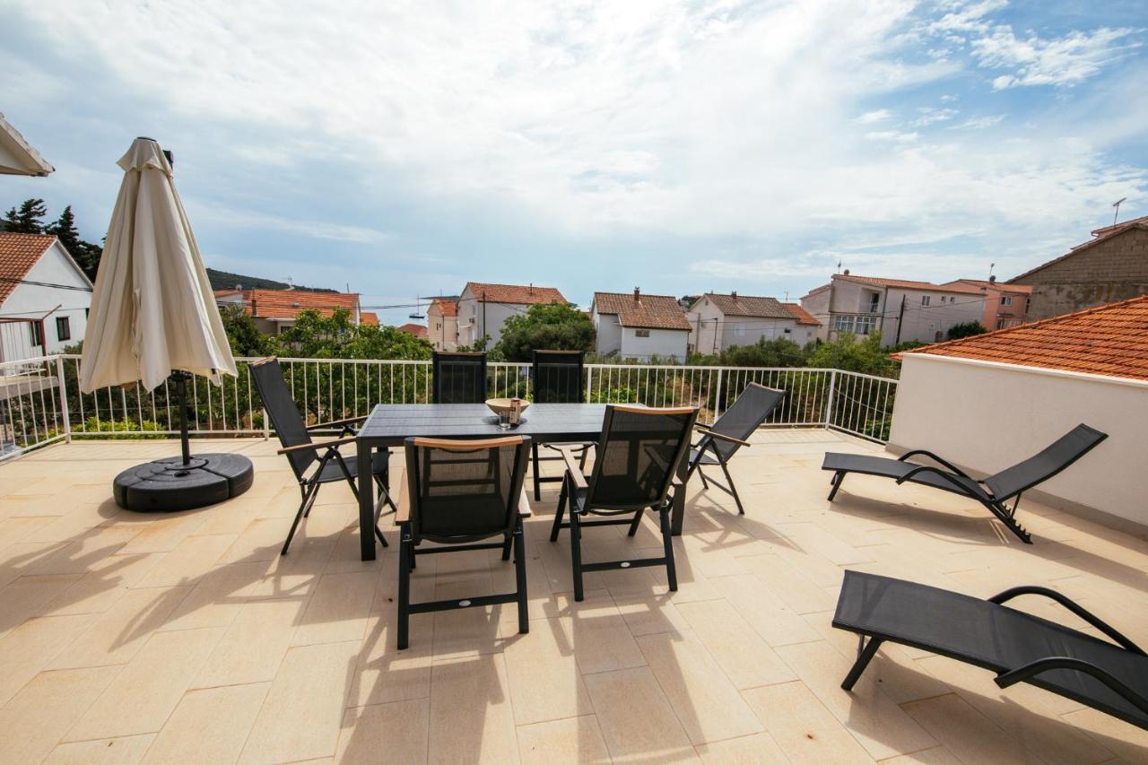 Apartment Michelin Primosten Luaran gambar