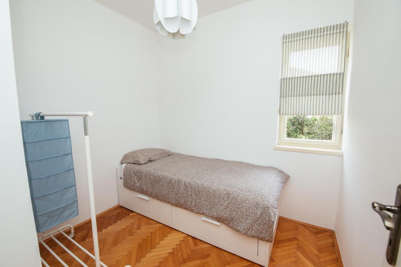 Apartment Michelin Primosten Luaran gambar