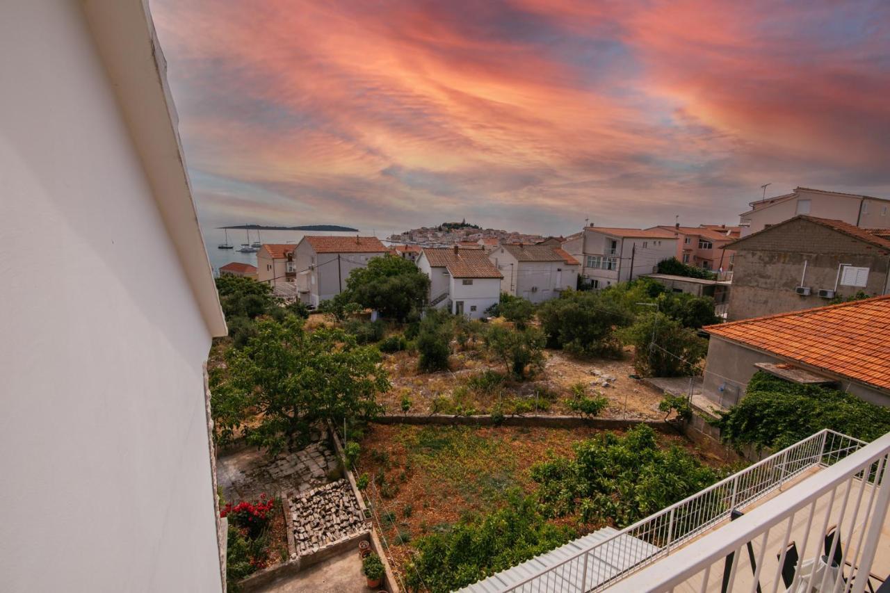 Apartment Michelin Primosten Luaran gambar