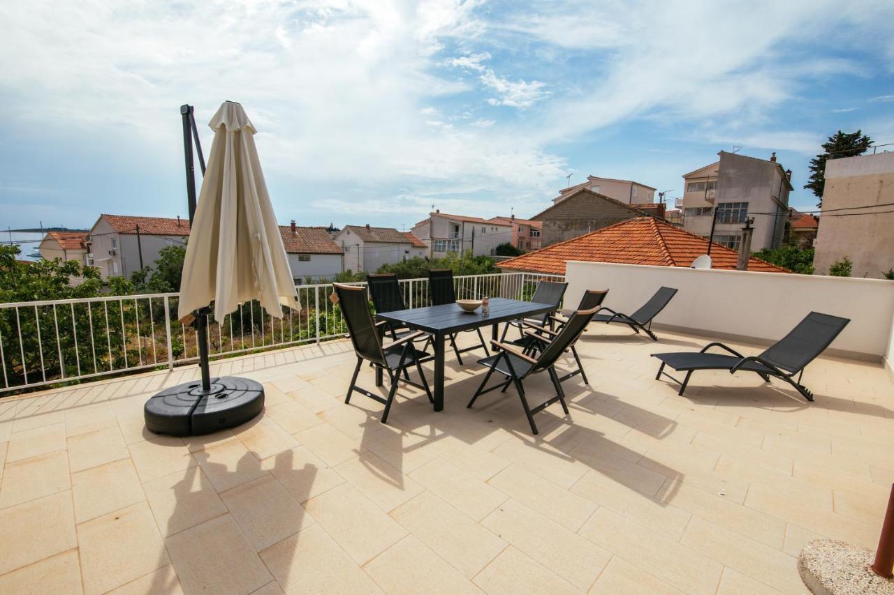 Apartment Michelin Primosten Luaran gambar